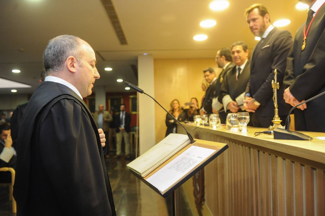 La Junta de Gobierno se renueva por mitades cada cuatro años