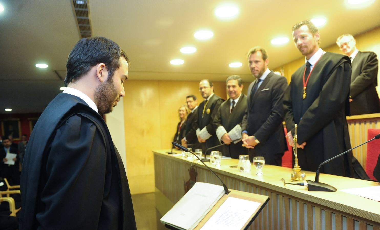 La Junta de Gobierno se renueva por mitades cada cuatro años