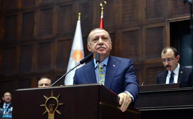 Erdogan comparece para informar sobre los pormenores del asesinato del periodista Khashoggi.