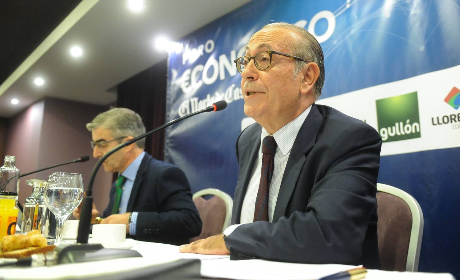 Fotos: Nicolás Redondo Terreros, en el Foro Económico de El Norte de Castilla