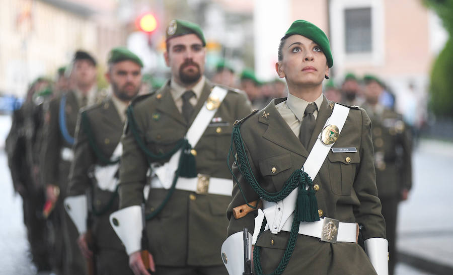 Fotos: Aspaym protagoniza el arriado de la bandera en el Palacio Real de Valladolid
