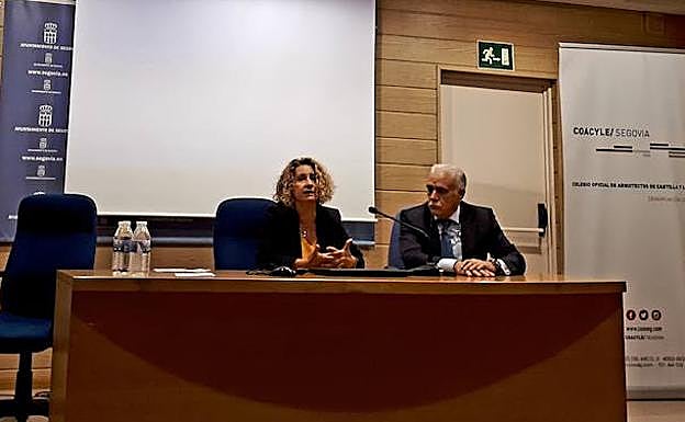 Susana Moreno y Enrique Guilabert, en las jornadas.