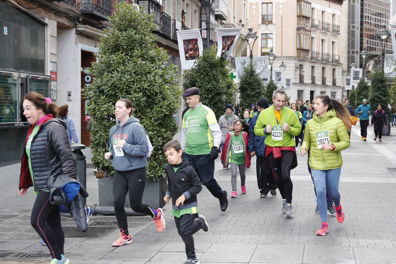 Fotos: VII Marcha contra el Cáncer en Valladolid (2)