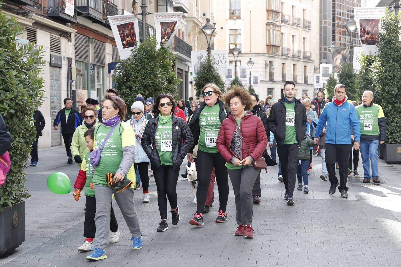 Fotos: VII Marcha contra el Cáncer en Valladolid (2)