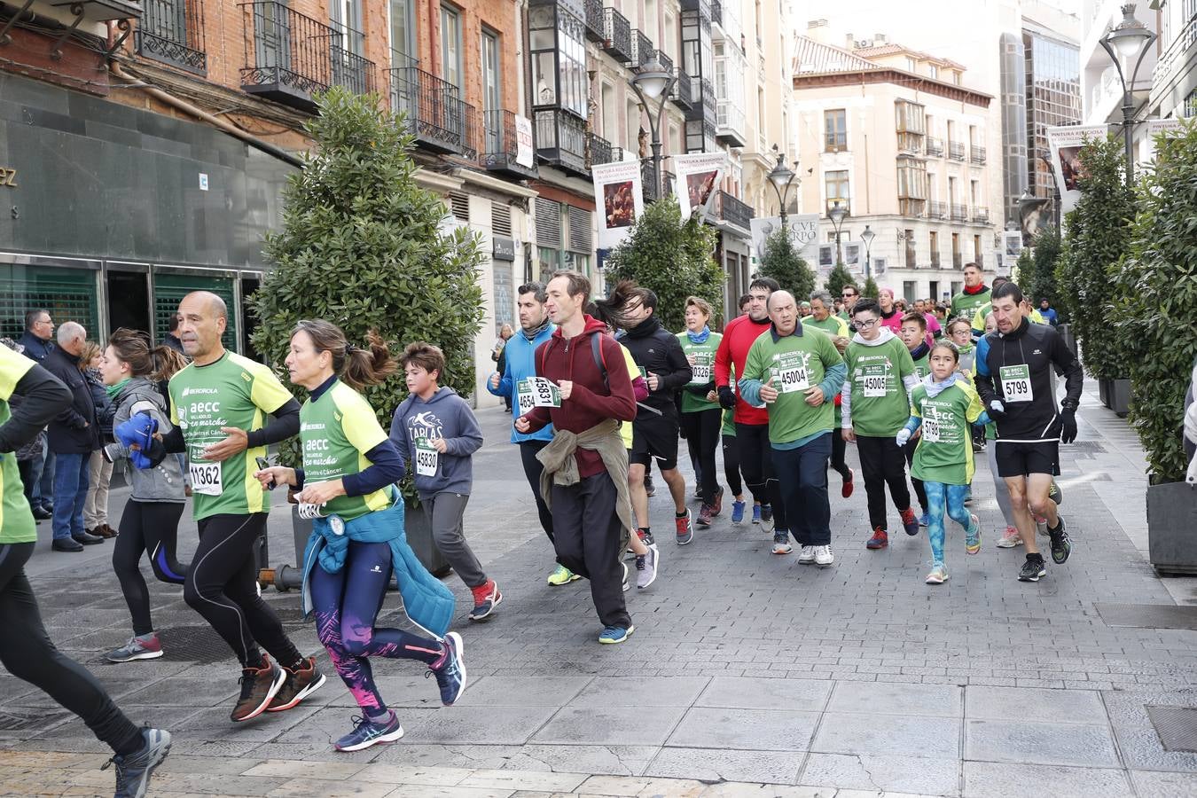 Fotos: Marcha contra el Cáncer en Valladolid (1)