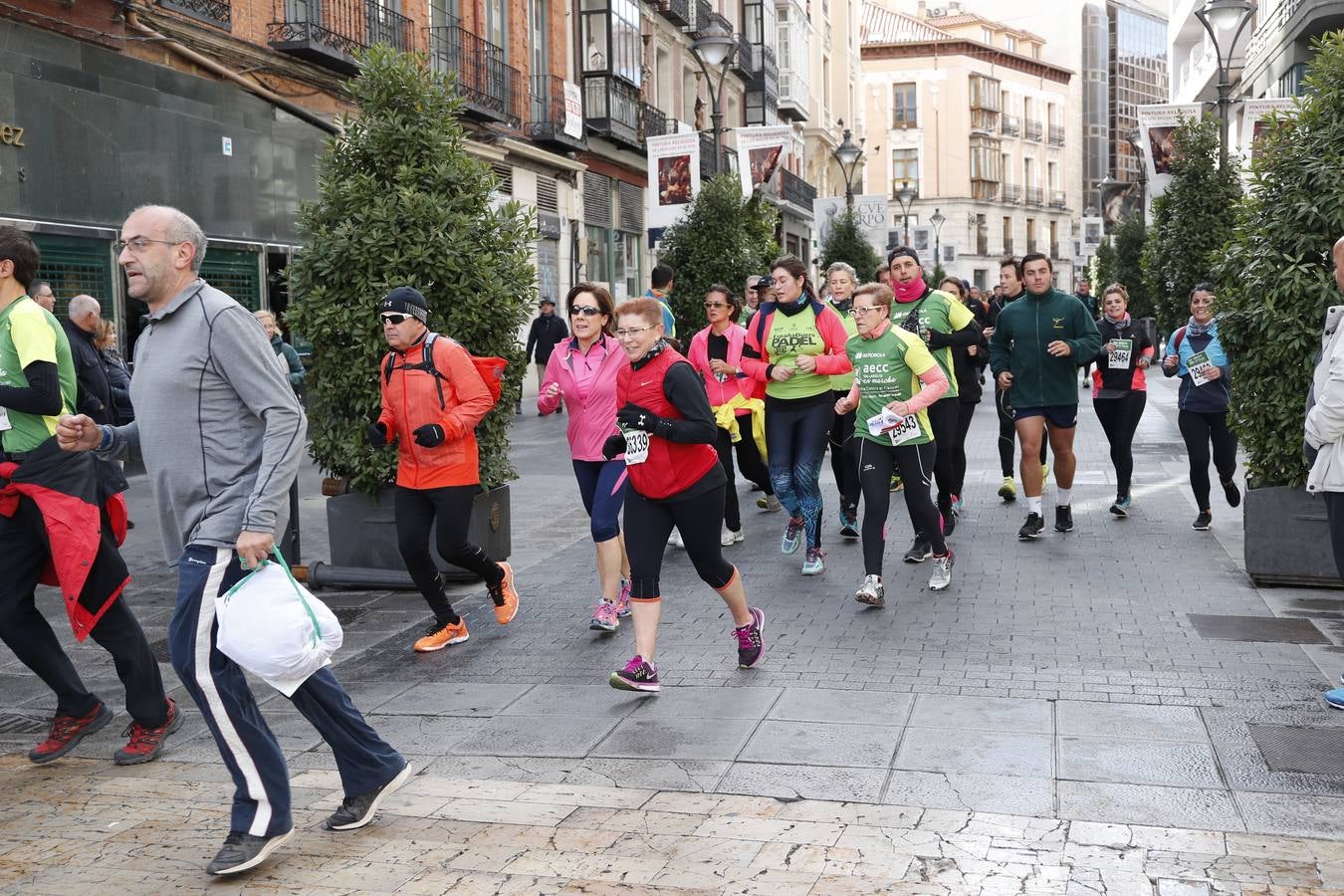 Fotos: Marcha contra el Cáncer en Valladolid (1)