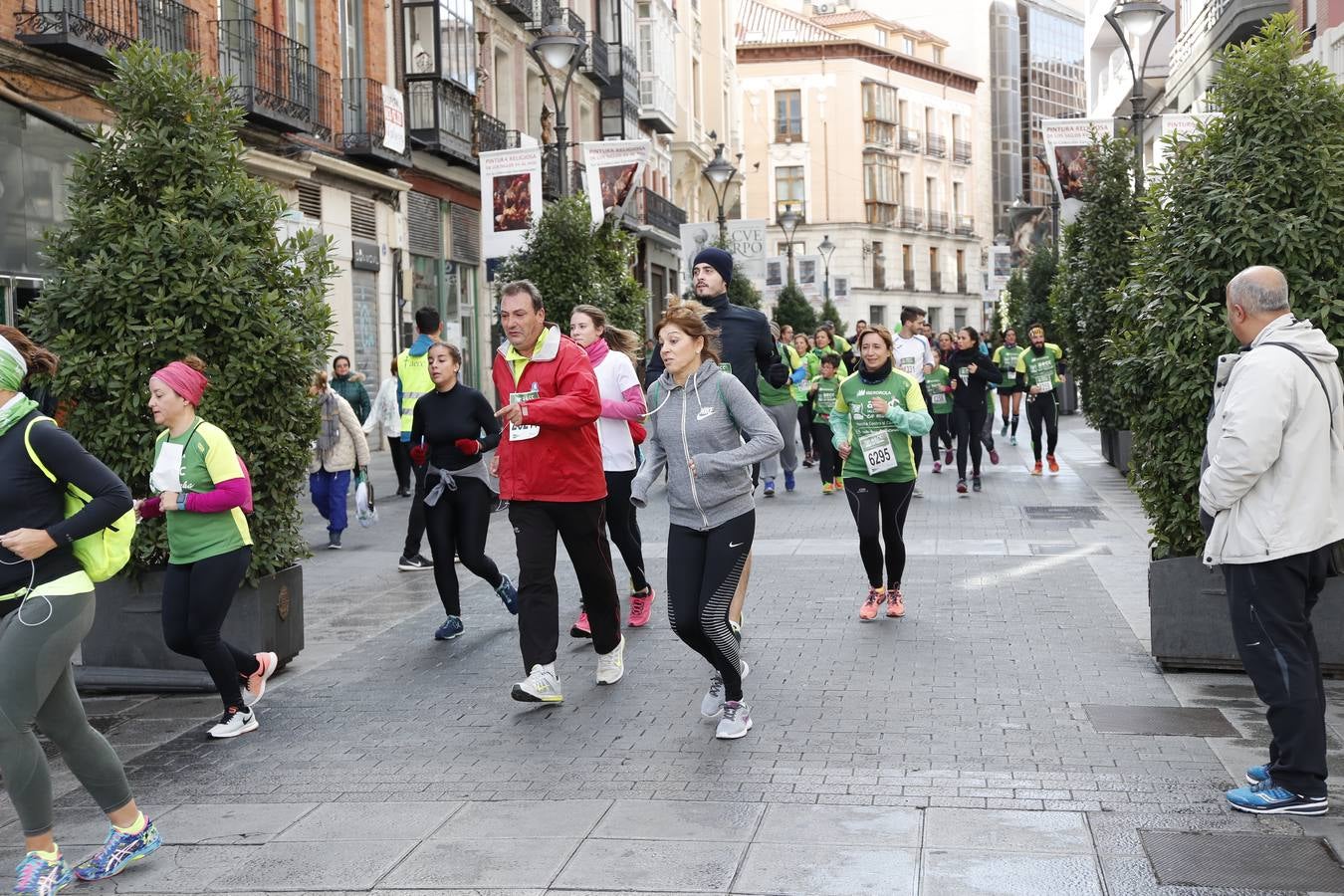 Fotos: Marcha contra el Cáncer en Valladolid (1)