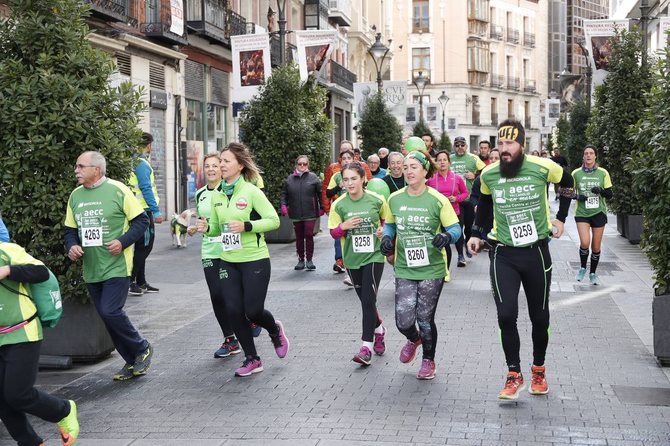 Fotos: Marcha contra el Cáncer en Valladolid (1)