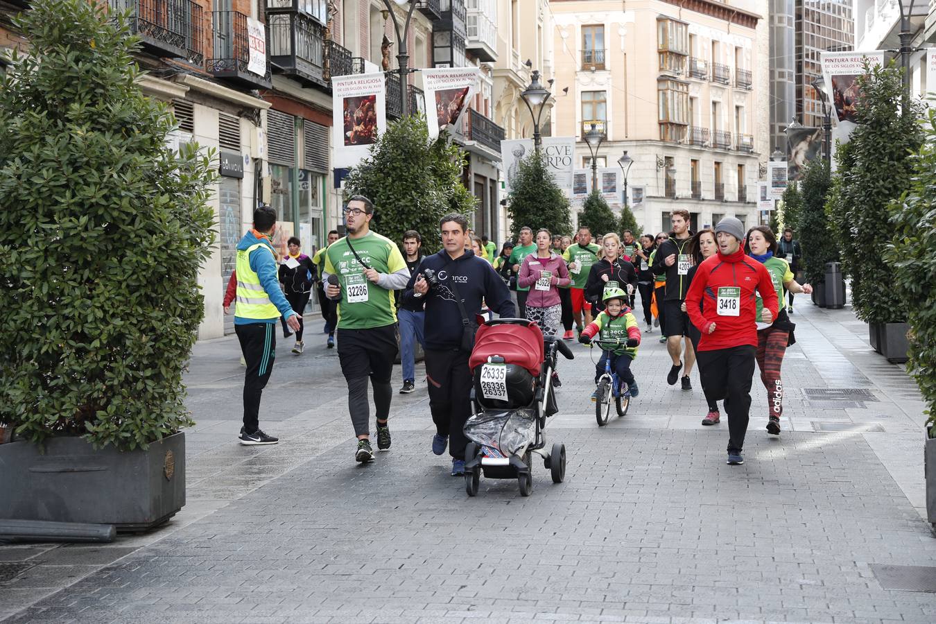 Fotos: Marcha contra el Cáncer en Valladolid (1)