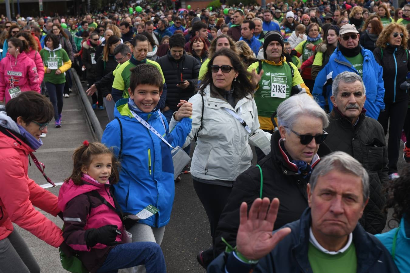 Fotos: VII Marcha contra el Cáncer en Valladolid (6)