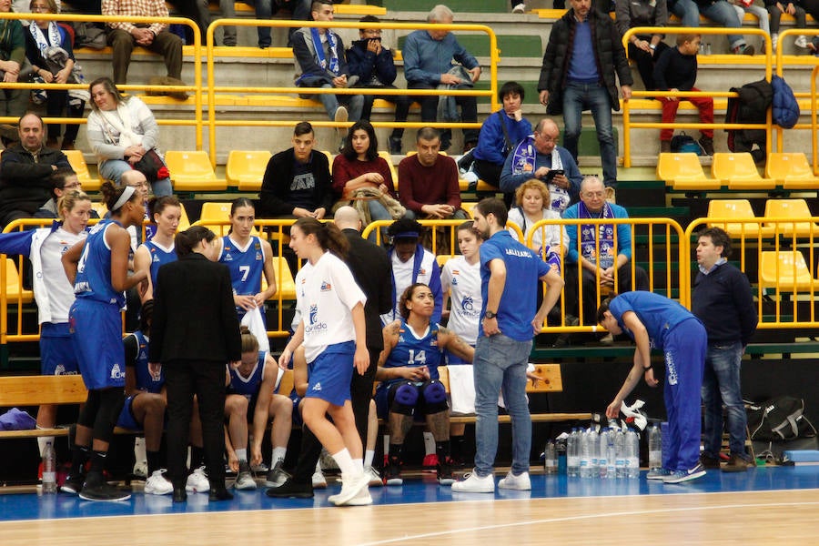 Fotos: Perfumerías Avenida se impone al Quesos El Pastor de Zamora (72-50)