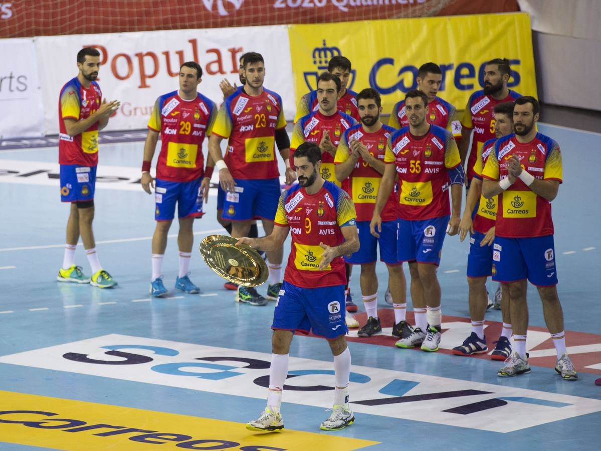 En una gran primera mitad excepcional y después supera el bache para alzarse con una merecida victoria en Huerta del Rey