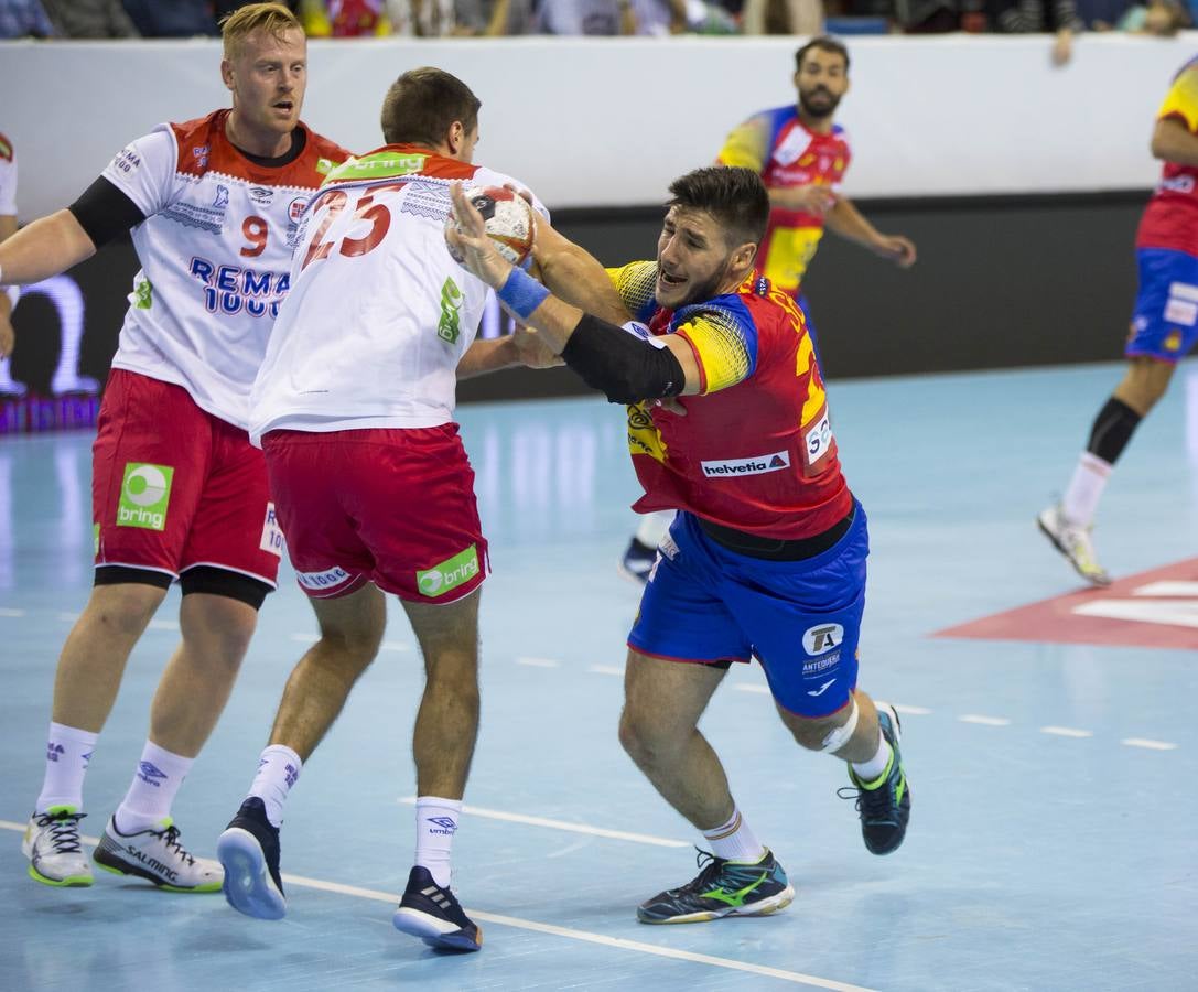 En una gran primera mitad excepcional y después supera el bache para alzarse con una merecida victoria en Huerta del Rey