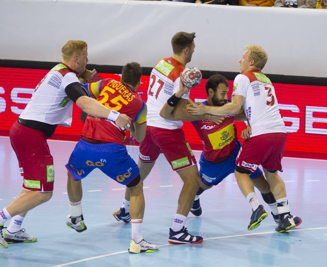 En una gran primera mitad excepcional y después supera el bache para alzarse con una merecida victoria en Huerta del Rey