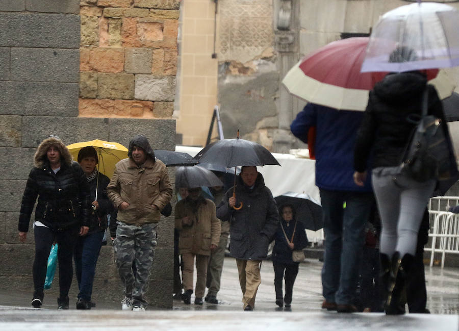 Fotos: Jornada pasada por agua en Segovia