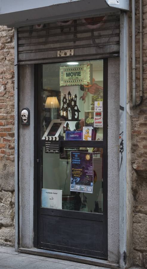 Fotos: El comercio vallisoletano se viste de Halloween