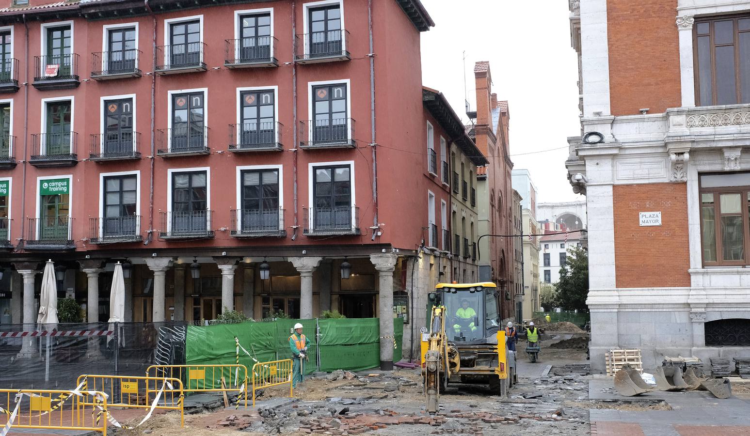 Fotos: Obras de los nuevos accesos al aparcamiento subterráneo de la Plaza Mayor