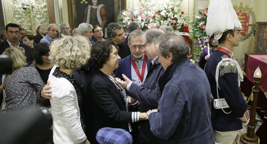 El Ayuntamiento de Valladolid acoge la capilla ardiente por el que fuera su alcalde entre 1979 y 1995