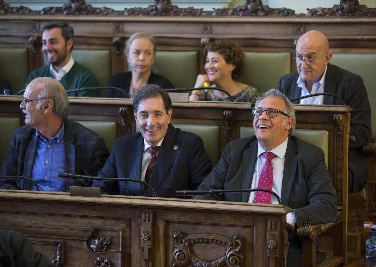 Fotos: Pleno en el Ayuntamiento de Valladolid