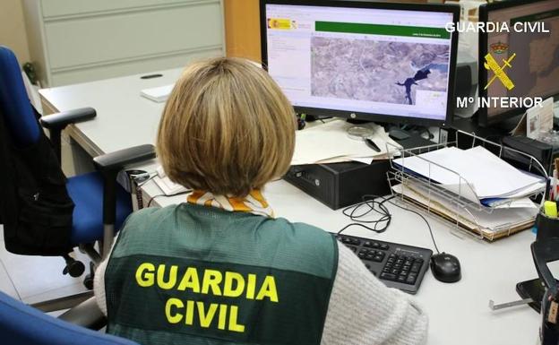 Agente de la unidad de Patrimonio de la Guardia Civil.