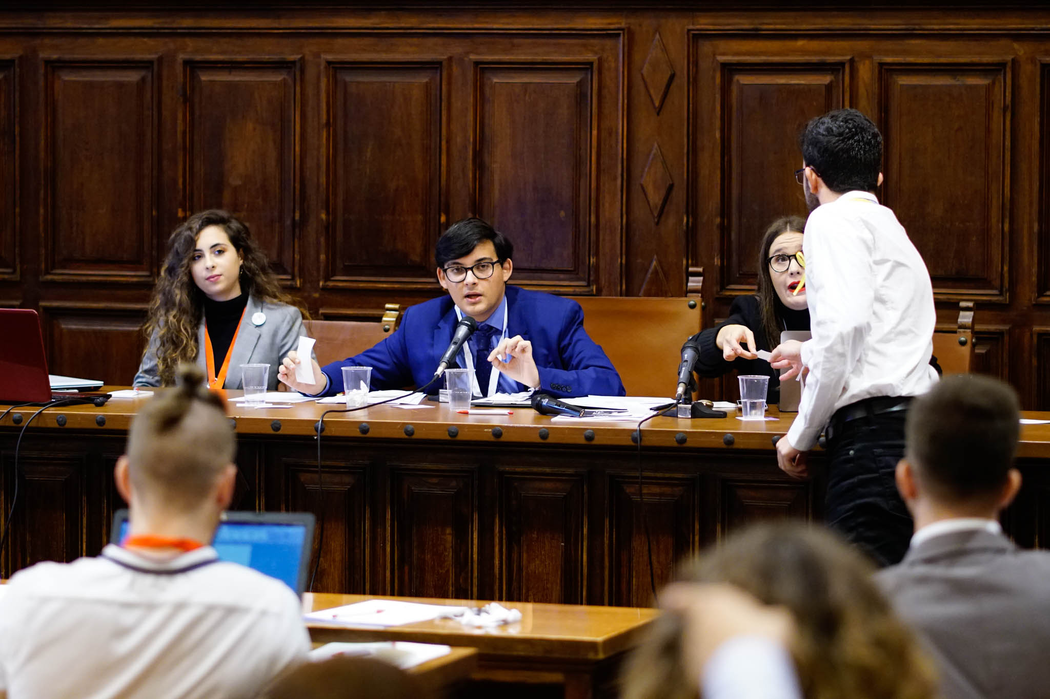 Fotos: Los alumnos de la USAL simulan un debate en el Congreso de los Diputados