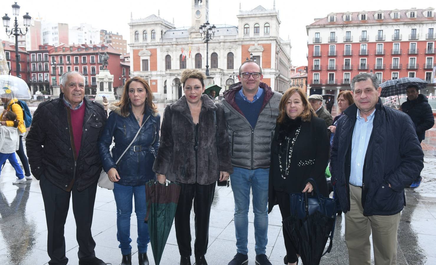 Fotos: Asistentes al acto del Día de la Provincia, en el Teatro Zorrilla de Valladolid