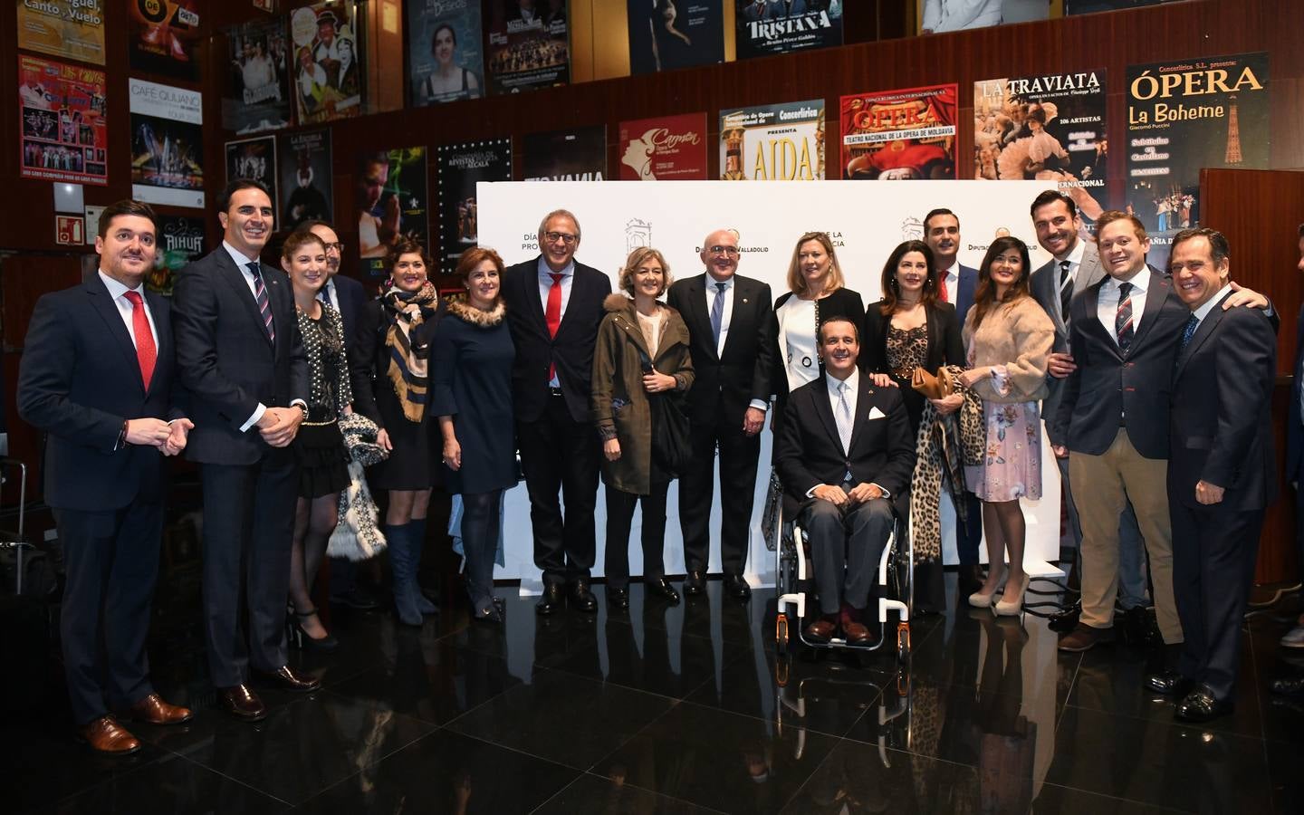 Fotos: Asistentes al acto del Día de la Provincia, en el Teatro Zorrilla de Valladolid