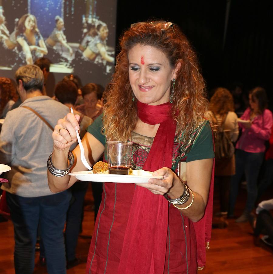 Fotos: La Casa de la India en Valladolid celebra el año nuevo hindú