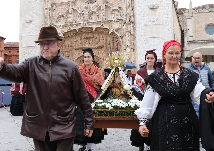 Fotos: Procesión de la Virgen del Camino en Valladolid