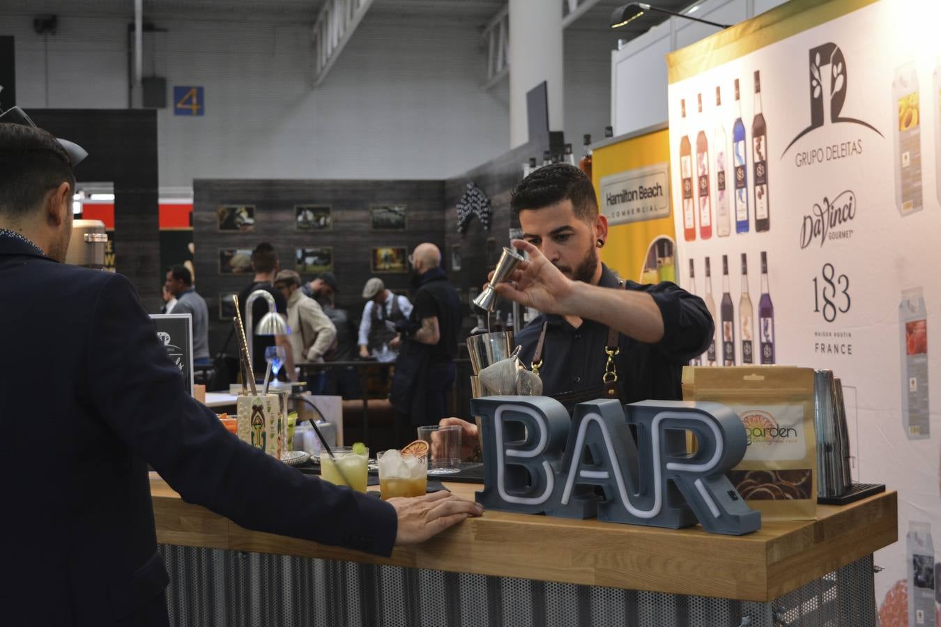 Durante tres jornadas se abordarán las tendencias más internacionales dentro del sector de la coctelería, la mixología, las bebidas premium y los profesionales de la industria hostelera.