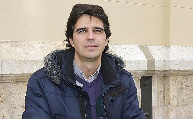 El portavoz municipal de Ganemos y candidato de IU al Parlamento Europeo, Juan Gascón. 