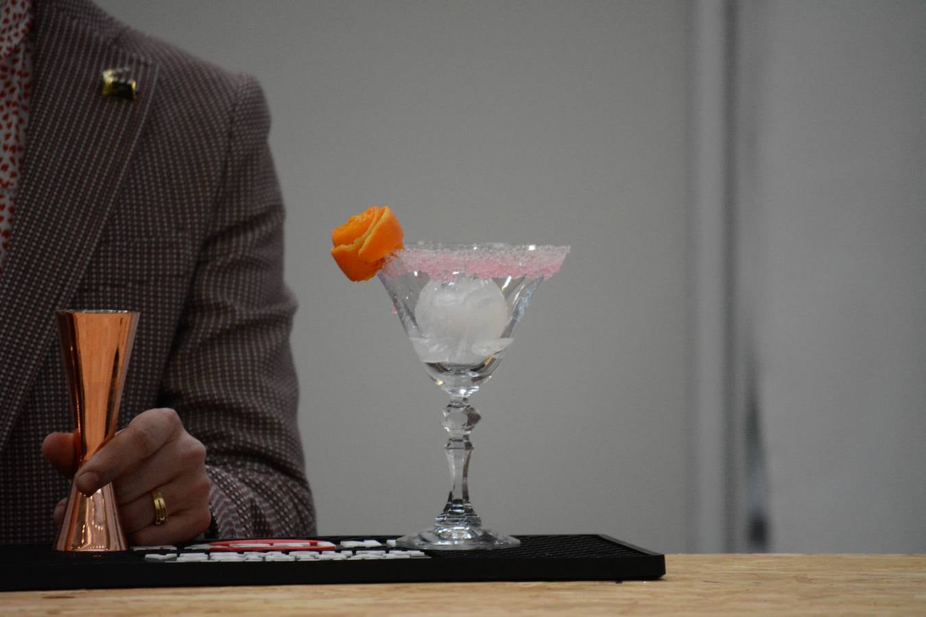 El establecimiento vallisoletano El Niño Perdido ha resultado ganador del primer premio tanto en el concurso provincial de Martinis como en el de Cócteles, mientras que Ambivium, situado en Peñafiel, se ha llevado el de mejor Combinado