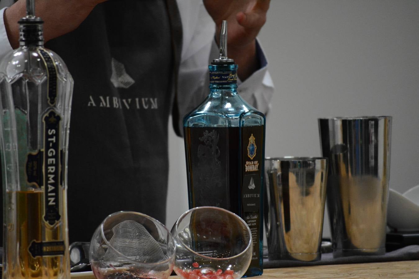 El establecimiento vallisoletano El Niño Perdido ha resultado ganador del primer premio tanto en el concurso provincial de Martinis como en el de Cócteles, mientras que Ambivium, situado en Peñafiel, se ha llevado el de mejor Combinado