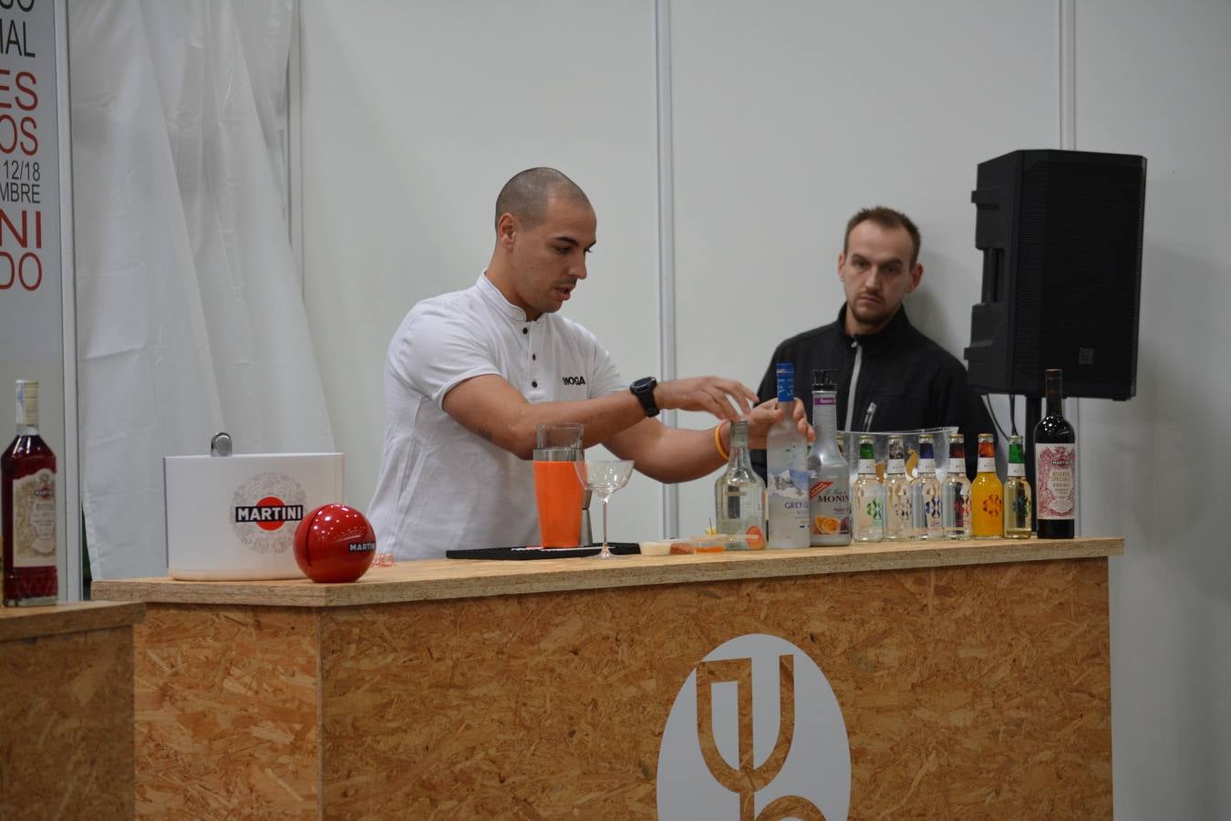 El establecimiento vallisoletano El Niño Perdido ha resultado ganador del primer premio tanto en el concurso provincial de Martinis como en el de Cócteles, mientras que Ambivium, situado en Peñafiel, se ha llevado el de mejor Combinado