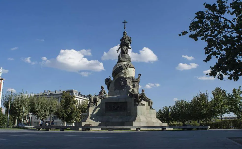 Estatua de Colón en Valladolid.