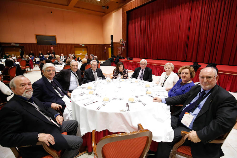 Fotos: Multitudinaria cena de cientos de capistas llegados de toda España en Salamanca