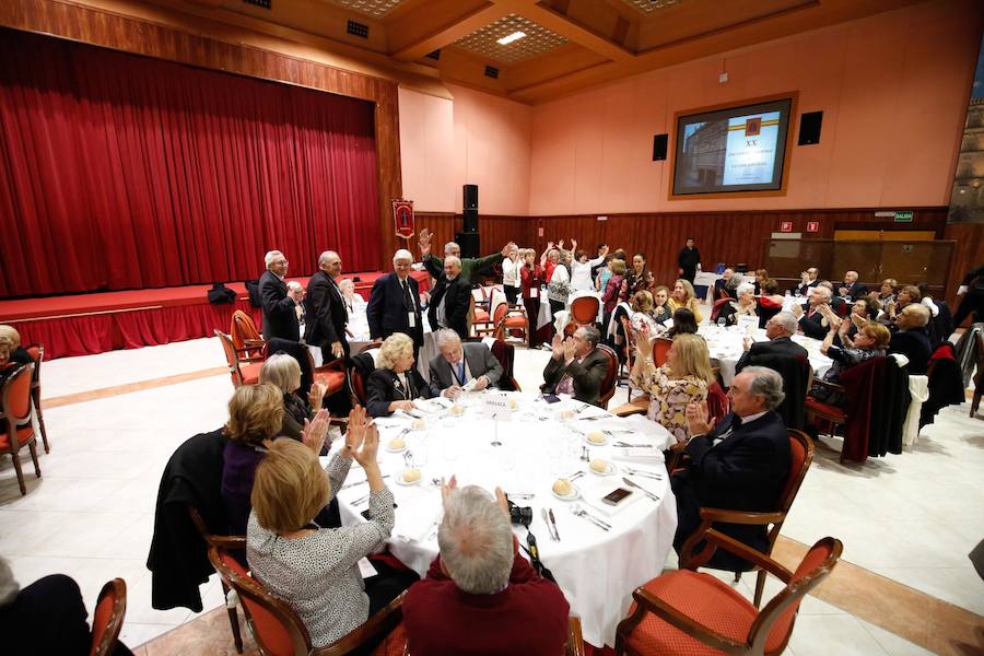 Fotos: Multitudinaria cena de cientos de capistas llegados de toda España en Salamanca