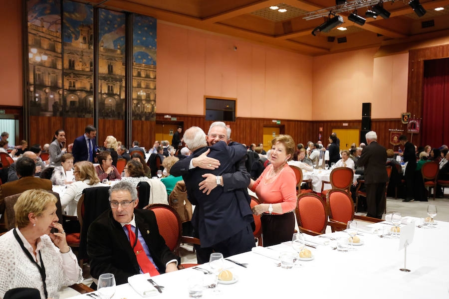 Fotos: Multitudinaria cena de cientos de capistas llegados de toda España en Salamanca