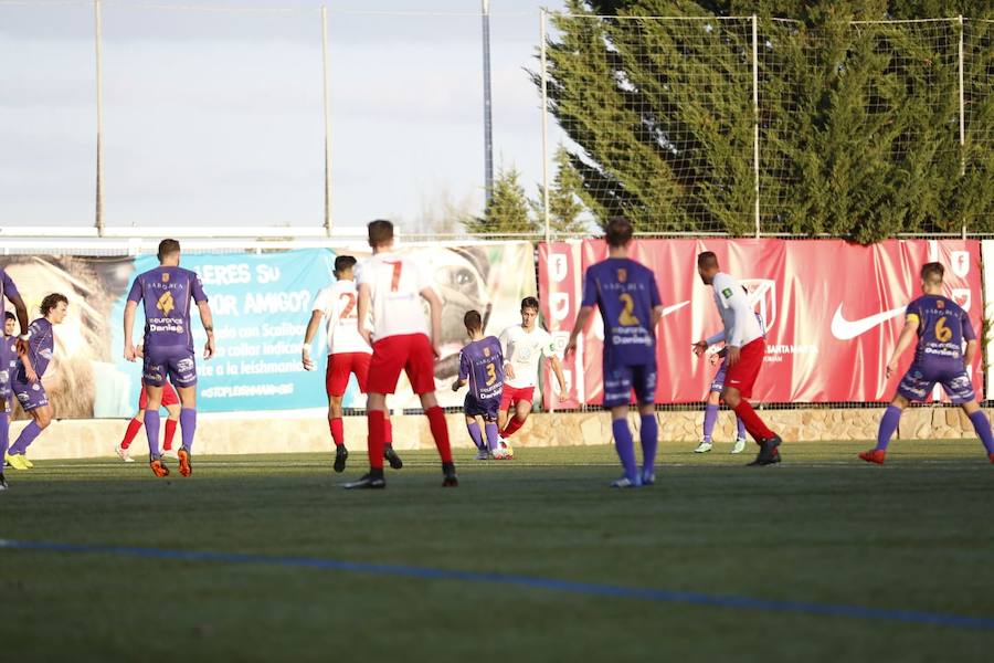 Fotos: Santa Marta cae ante el Palencia Cristo Atlético (1-2)