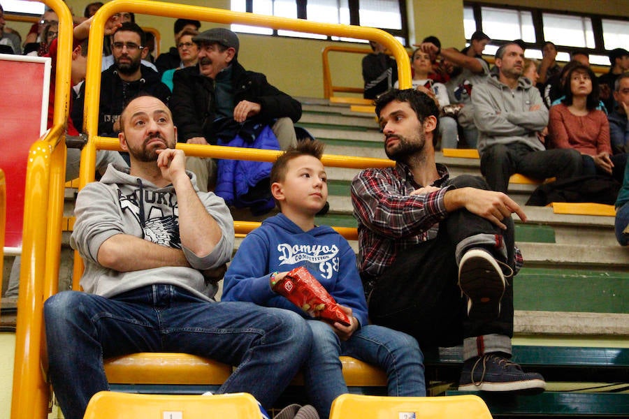 Fotos: CB Tormes-Basket Navarra