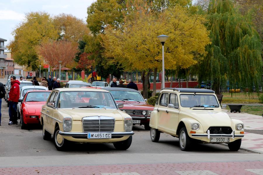 Fotos: Concentración de coches clásicos en Baltanás