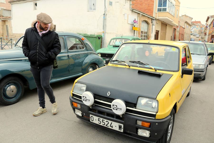 Fotos: Concentración de coches clásicos en Baltanás