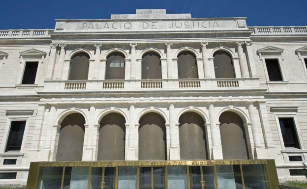 Fachada del Tribunal Superior de Justicia de Castilla y León, con sede en Burgos.