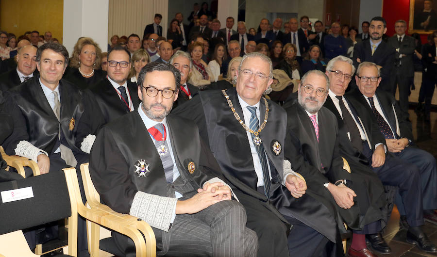 Ha recibido la Orden de San Raimundo