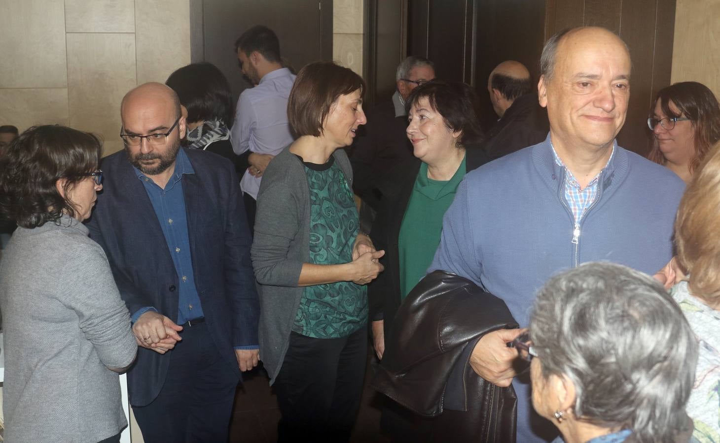 Fotos: Despedida a José Manuel de la Huerga en el tanatorio de El Salvador