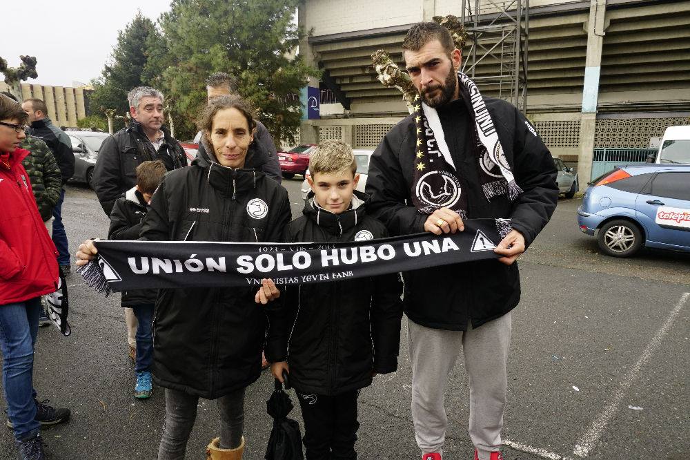 Fotos: Derbi: Unionistas y Salamanca CF se miden en Las Pistas ante casi 4.000 aficionados (3/4)