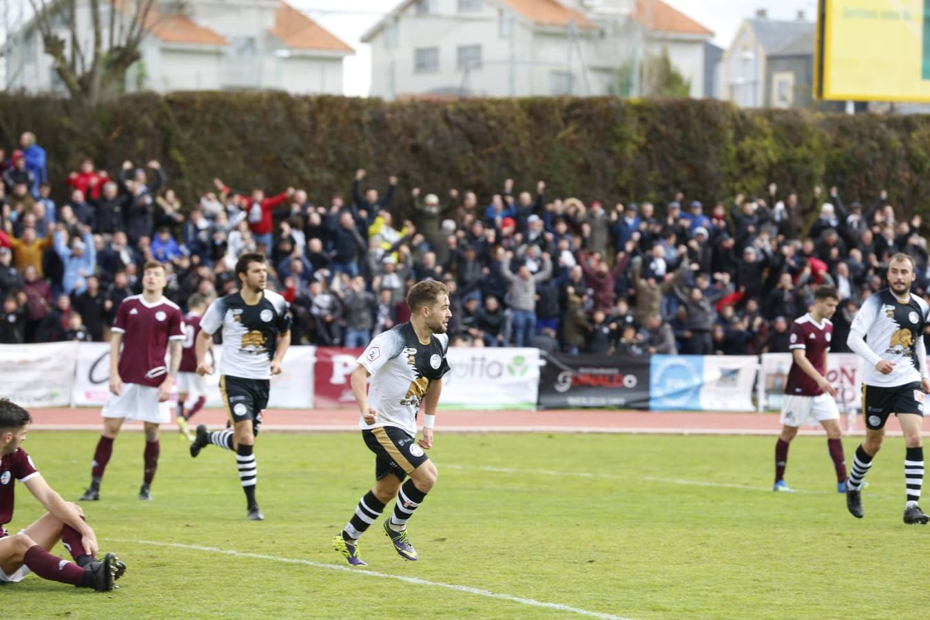 Fotos: Unionistas y Salamanca CF firman tablas en el derbi (1-1)