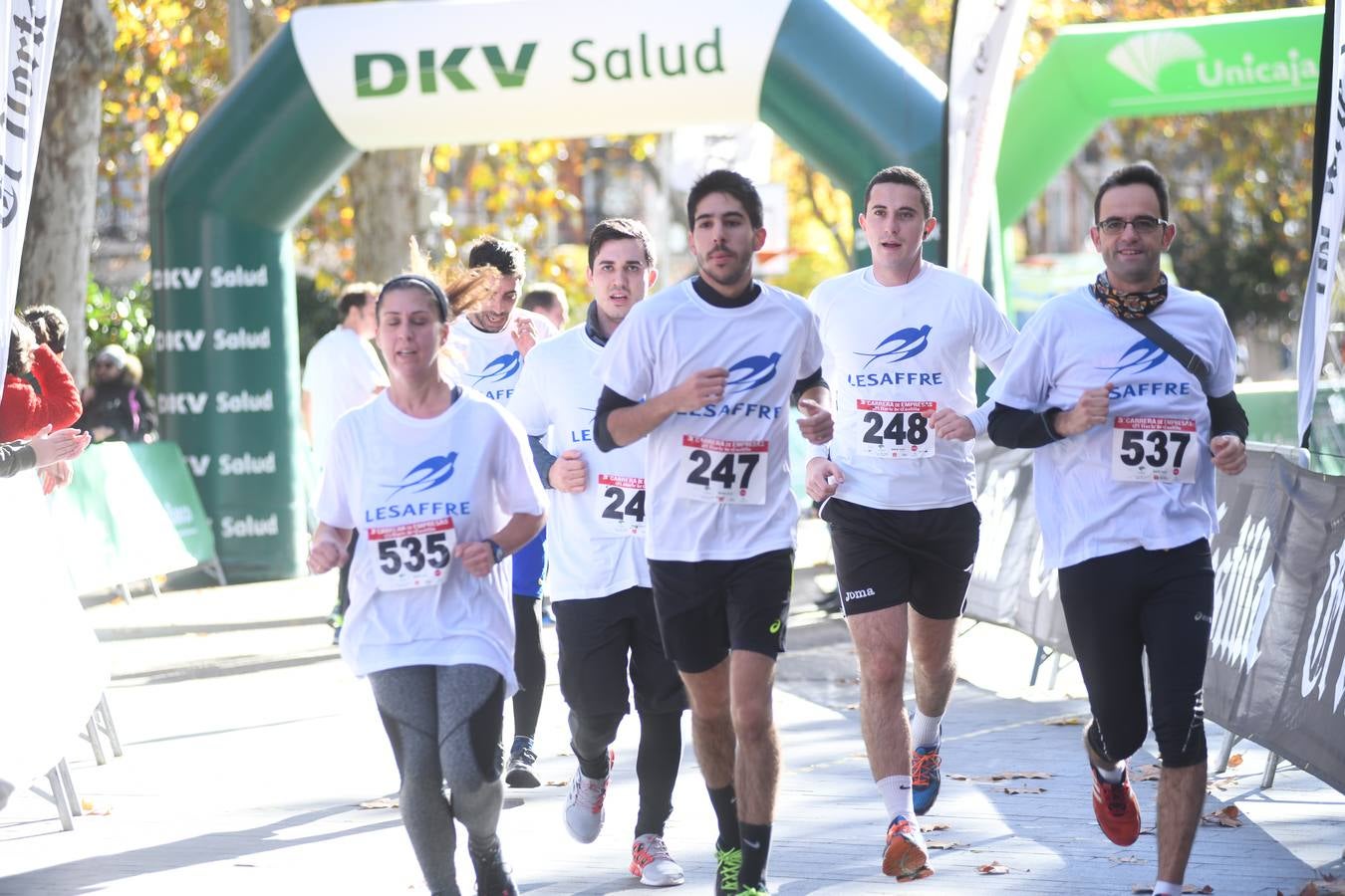 Fotos: III Carrera de Empresas de El Norte de Castilla (2/2)