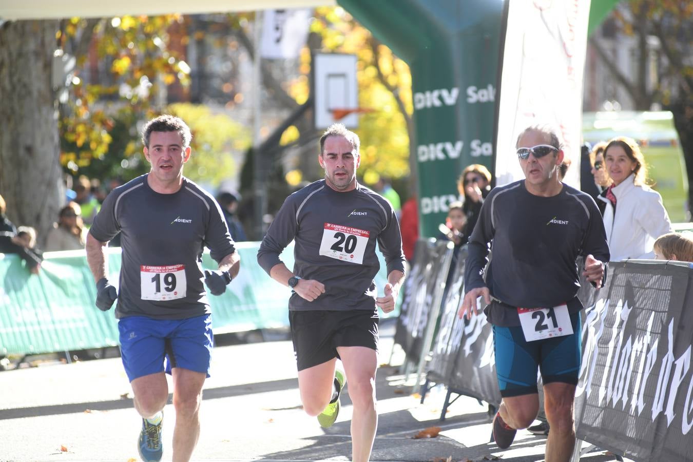 Fotos: III Carrera de Empresas de El Norte de Castilla (1/2)