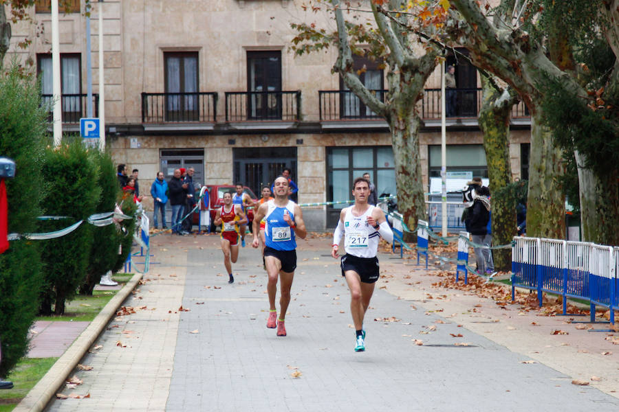 Fotos: Vuelta pedestre de Salamanca